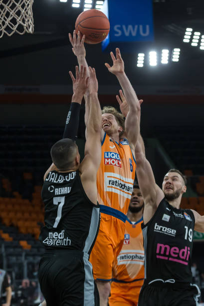 和极佳的场 和极佳的场